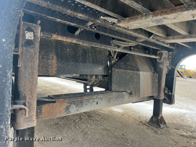 image for item JU9863 2013 Landoll 440L  drop tilt deck equipment trailer