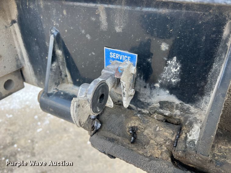 image for item JU9863 2013 Landoll 440L  drop tilt deck equipment trailer