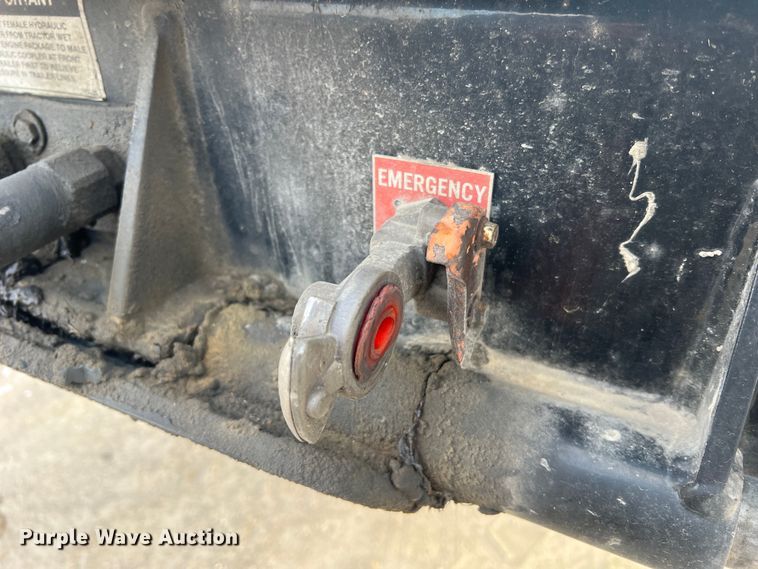 image for item JU9863 2013 Landoll 440L  drop tilt deck equipment trailer