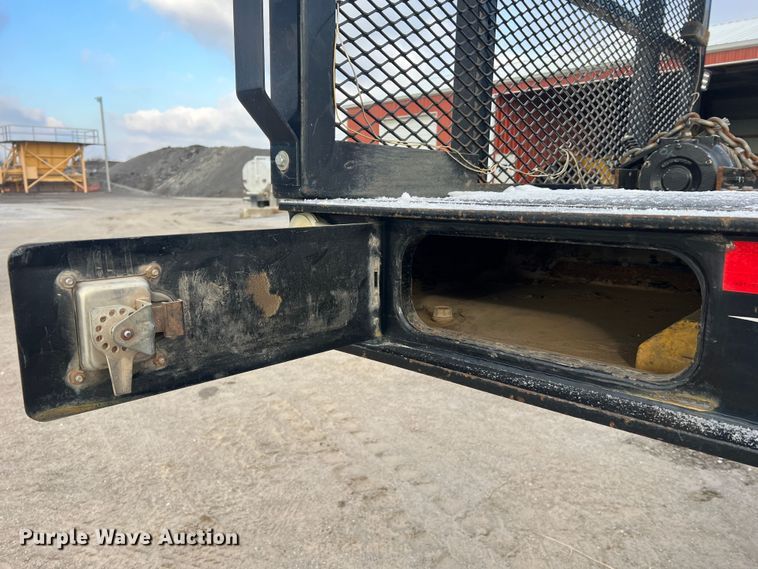 image for item JU9863 2013 Landoll 440L  drop tilt deck equipment trailer