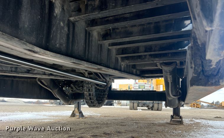 image for item JU9863 2013 Landoll 440L  drop tilt deck equipment trailer