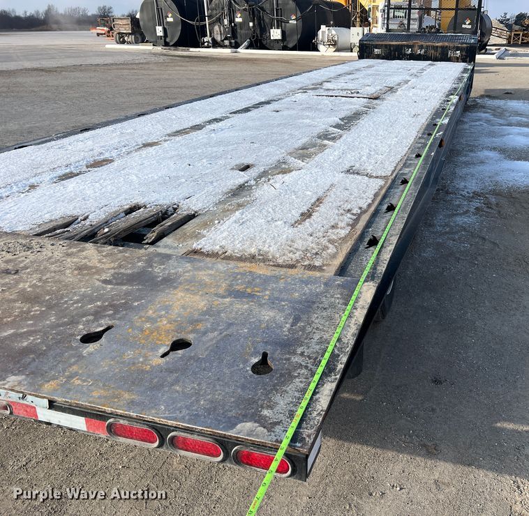 image for item JU9863 2013 Landoll 440L  drop tilt deck equipment trailer