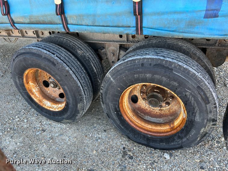 image for item JV9468 1998 Nu Van  dry van trailer