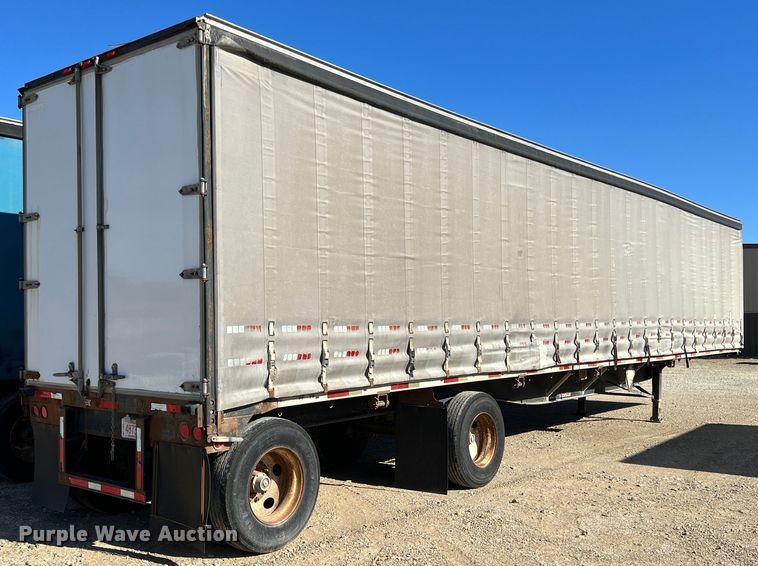 image for item JV9469 2001 Utility Trailers  dry van trailer