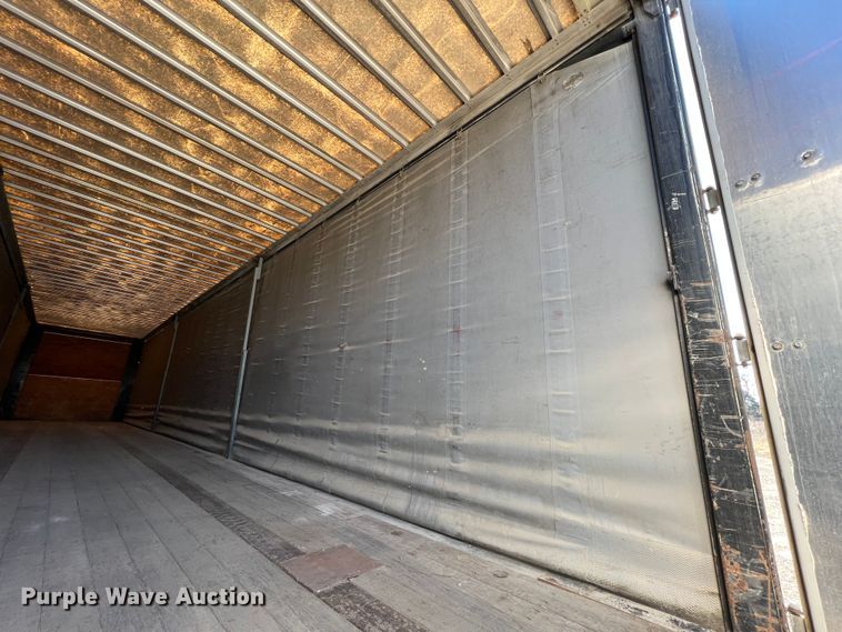 image for item JV9469 2001 Utility Trailers  dry van trailer