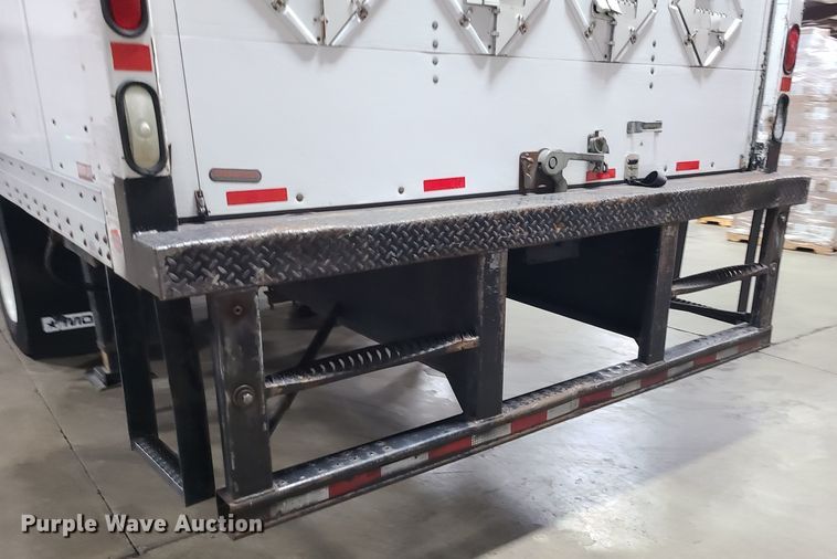 image for item JW9880 2009 Kenworth T370  box truck