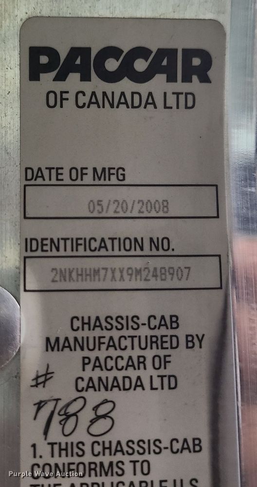 image for item JW9880 2009 Kenworth T370  box truck