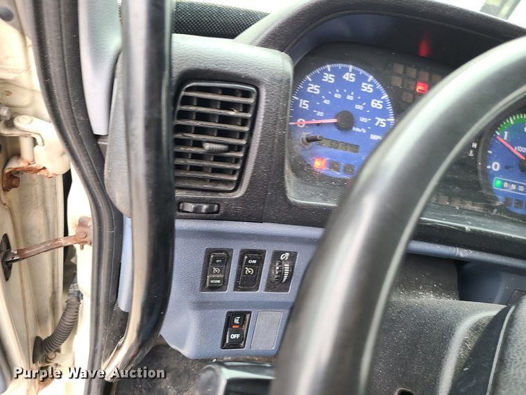 image for item JW9881 2007 Hino 268  box truck