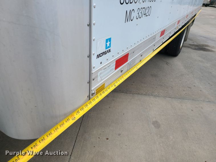 image for item JW9881 2007 Hino 268  box truck