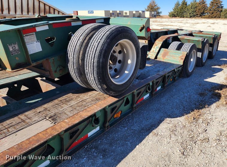 image for item KC9412 2010 Trail King TK110HDG-533  lowboy equipment trailer