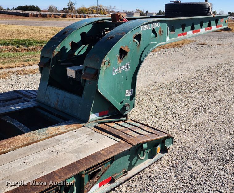 image for item KC9412 2010 Trail King TK110HDG-533  lowboy equipment trailer