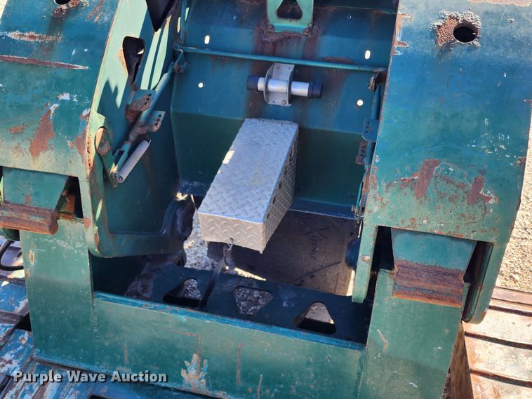 image for item KC9412 2010 Trail King TK110HDG-533  lowboy equipment trailer