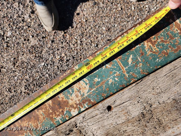 image for item KC9412 2010 Trail King TK110HDG-533  lowboy equipment trailer