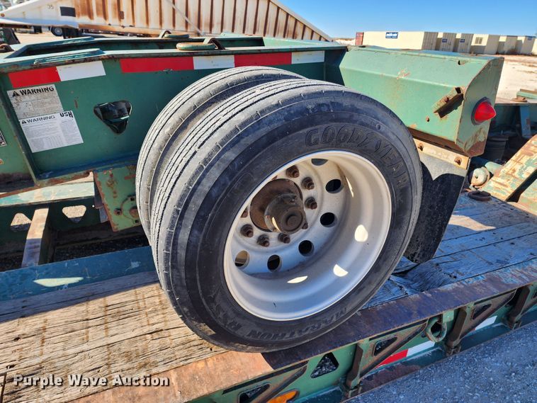 image for item KC9412 2010 Trail King TK110HDG-533  lowboy equipment trailer