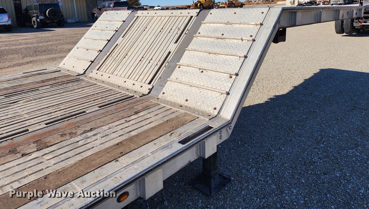 image for item KC9413 2015 Wilson CD-1080  drop deck equipment trailer