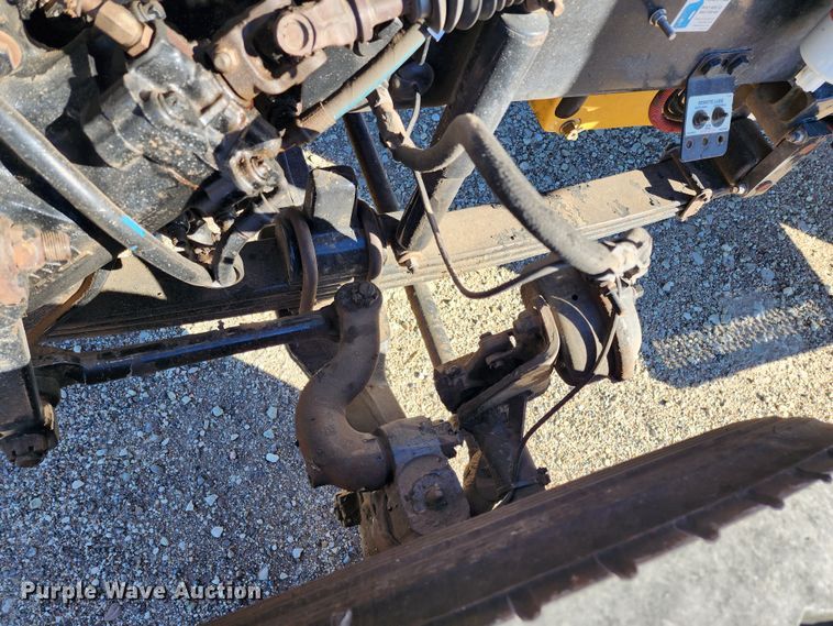 image for item KC9414 2010 Peterbilt 389  semi truck