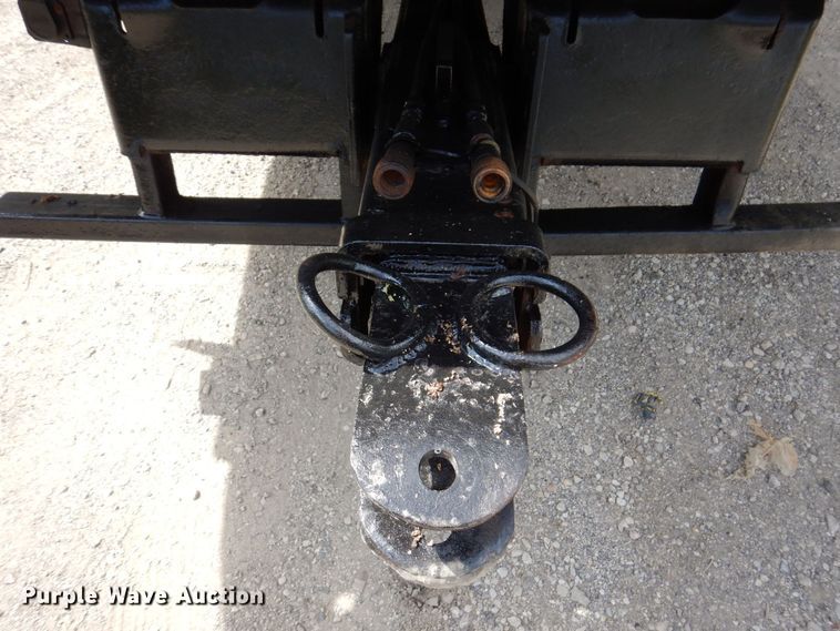 image for item KF9611 1998 International 4700  rollback truck