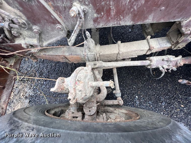 image for item KF9760 1976 Peterbilt 359  water truck