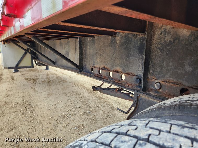 image for item KT9556 1989 Great Dane GPS-245  flatbed trailer