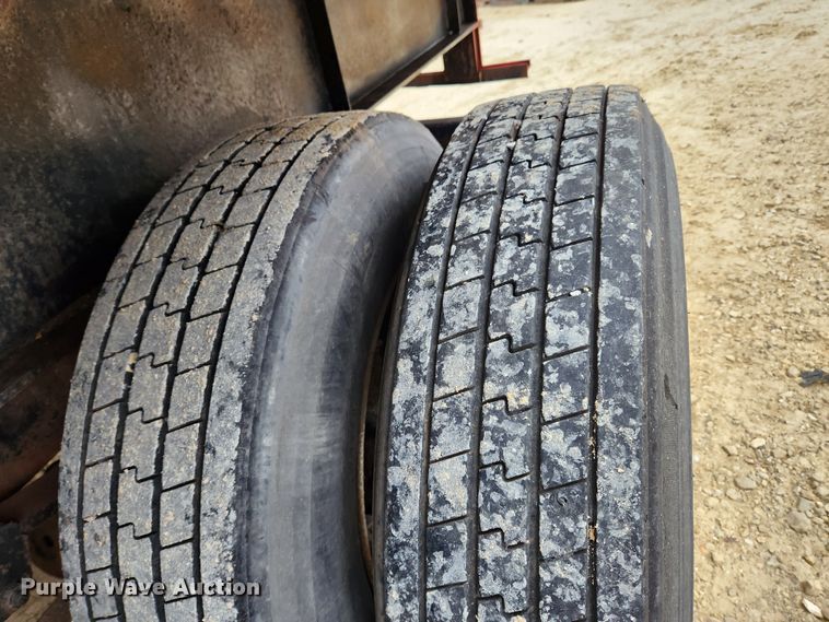 image for item KT9556 1989 Great Dane GPS-245  flatbed trailer