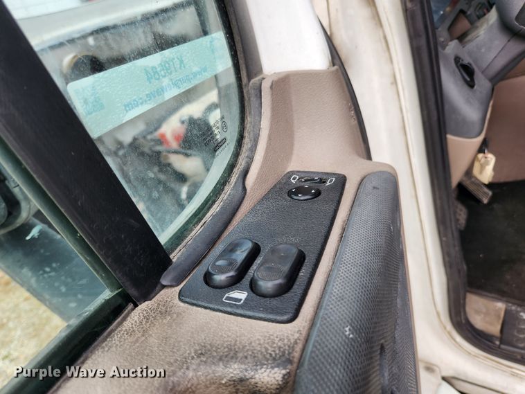 image for item KT9584 2014 Freightliner Cascadia  semi truck