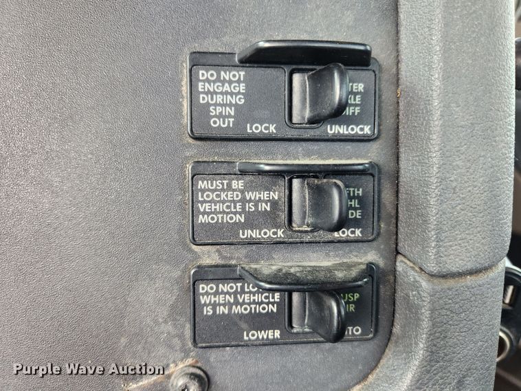 image for item KT9584 2014 Freightliner Cascadia  semi truck