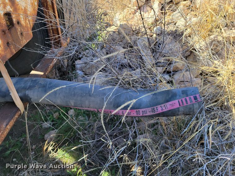 image for item LG9362 1976 Fruehauf  pneumatic dry bulk trailer