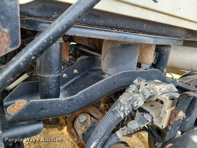 image for item LG9365 2003 Mack CH613  semi truck