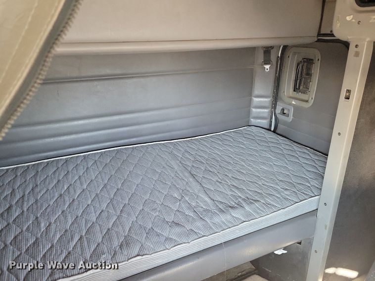 image for item LG9378 2007 Peterbilt 379 semi truck