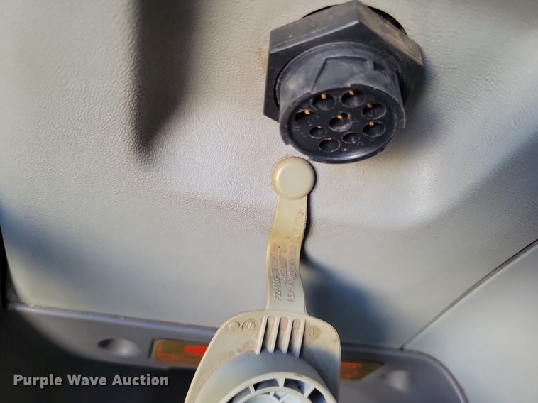 image for item LG9378 2007 Peterbilt 379 semi truck