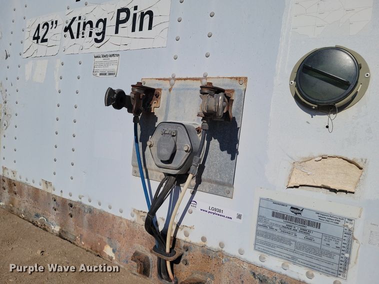 image for item LG9381 2000 Wabash National  dry van trailer