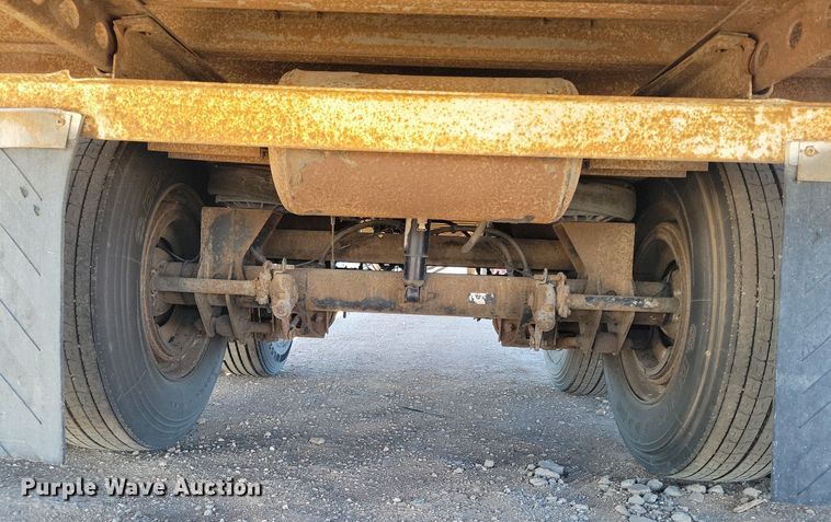 image for item LG9381 2000 Wabash National  dry van trailer