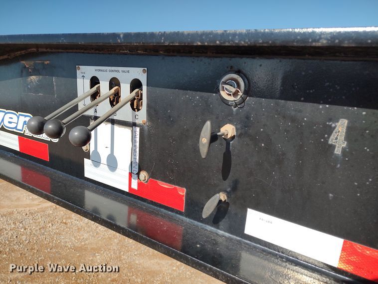 image for item LK9344 2011 Eager Beaver 55GSL  lowboy equipment trailer