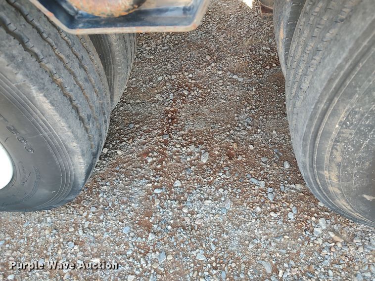 image for item LK9344 2011 Eager Beaver 55GSL  lowboy equipment trailer