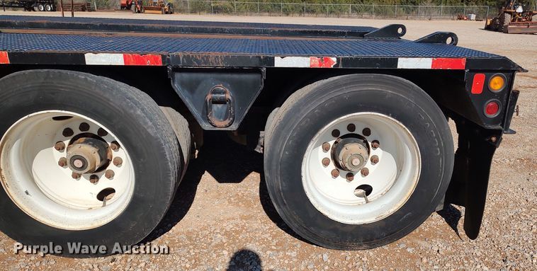image for item LK9344 2011 Eager Beaver 55GSL  lowboy equipment trailer