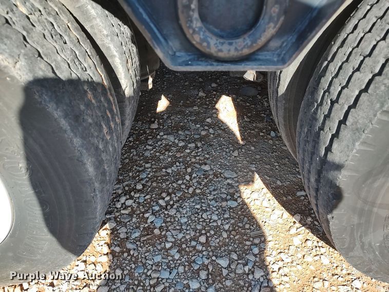 image for item LK9344 2011 Eager Beaver 55GSL  lowboy equipment trailer