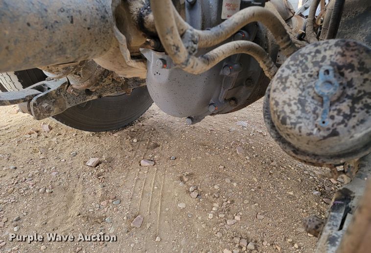 image for item LL9754 2006 Kenworth W900  semi truck