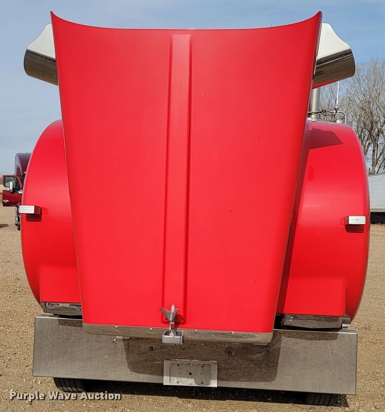 image for item LL9754 2006 Kenworth W900  semi truck