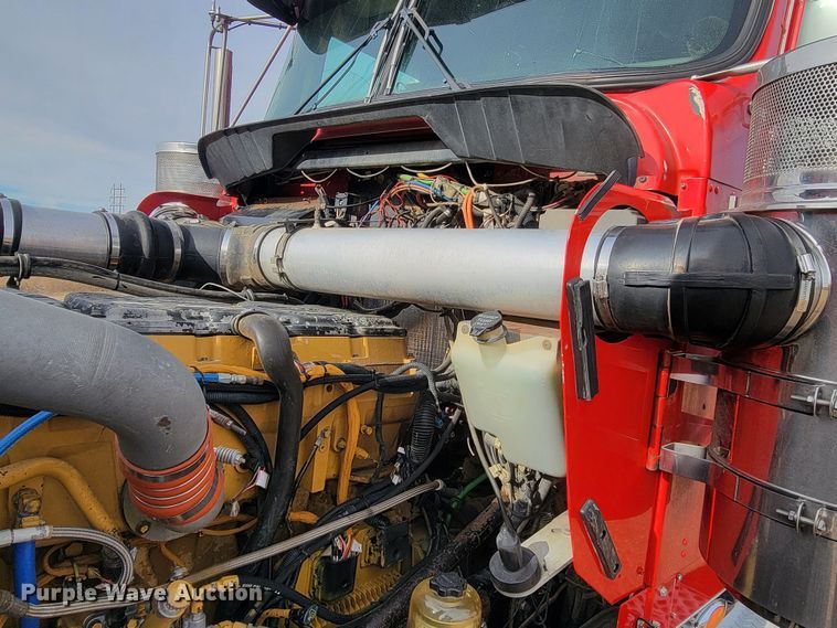 image for item LL9754 2006 Kenworth W900  semi truck