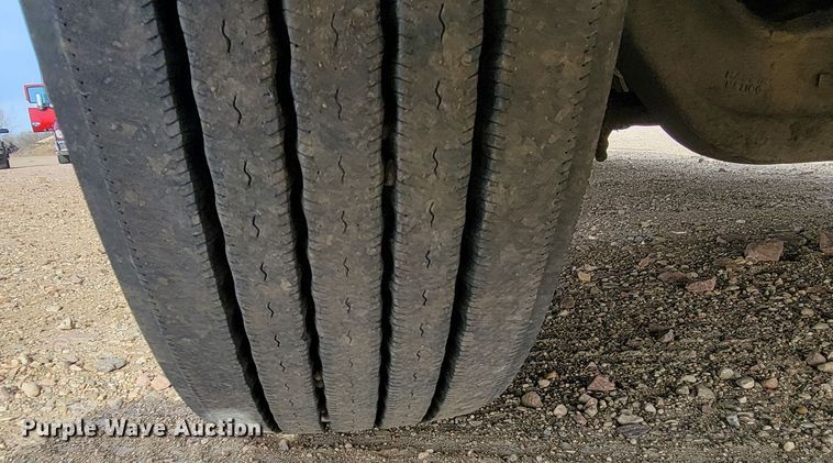 image for item LL9754 2006 Kenworth W900  semi truck