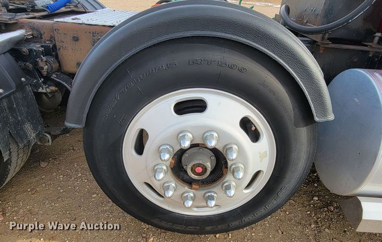 image for item LL9754 2006 Kenworth W900  semi truck