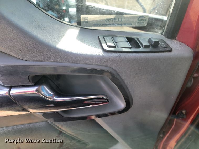 image for item LL9755 2016 Kenworth T680  semi truck