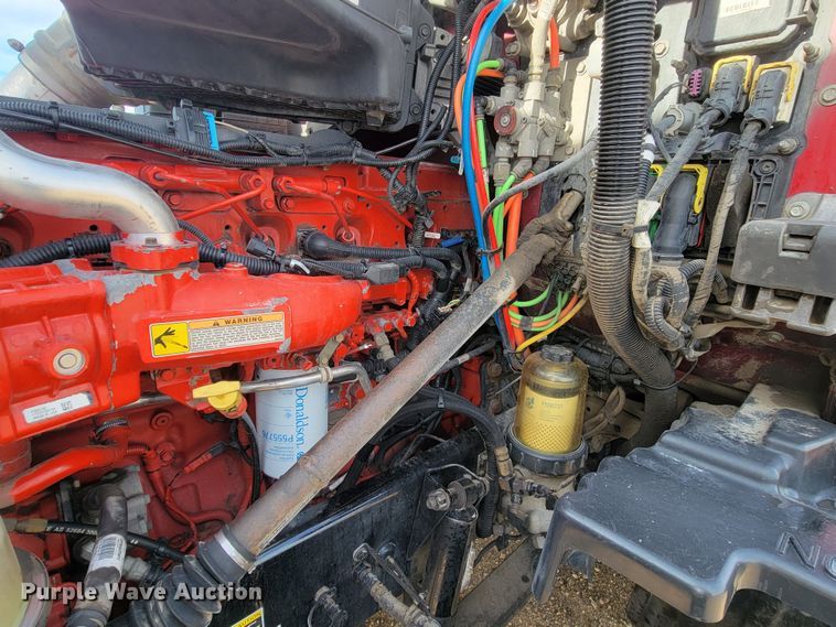 image for item LL9755 2016 Kenworth T680  semi truck