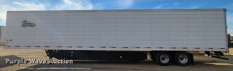 image for item LL9757 2016 Utility 300R refrigerated van trailer