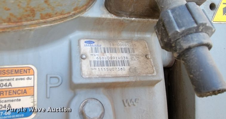 image for item LL9757 2016 Utility 300R refrigerated van trailer