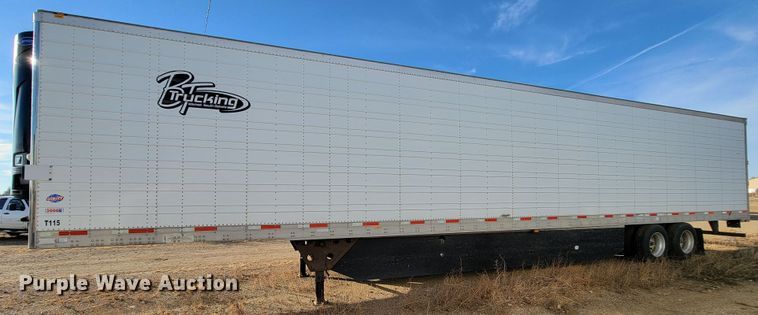 image for item LL9758 2014 Utility 3000R refrigerated van trailer