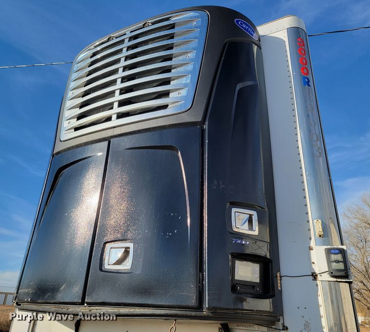 image for item LL9758 2014 Utility 3000R refrigerated van trailer