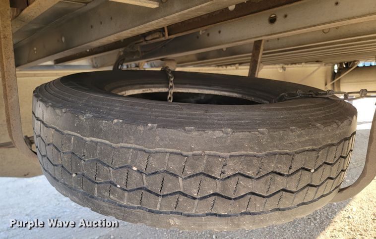 image for item LL9759 2014 Utility 300R refrigerated van trailer