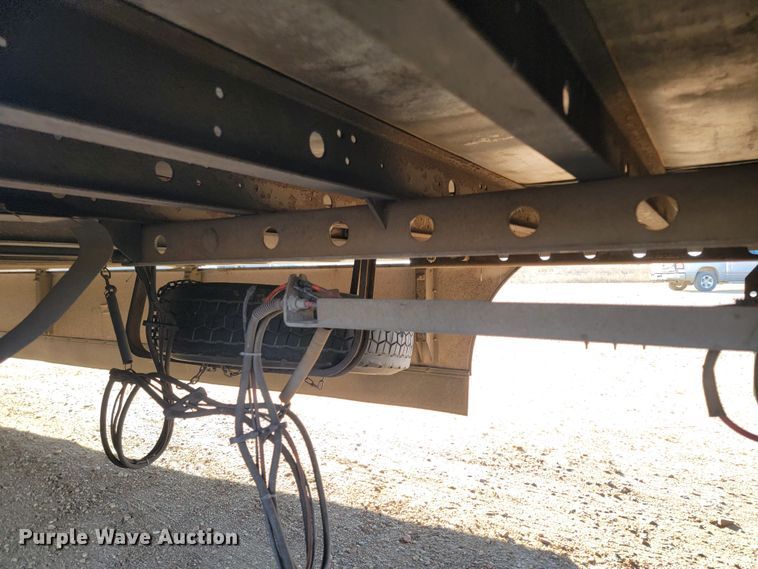 image for item LL9759 2014 Utility 300R refrigerated van trailer