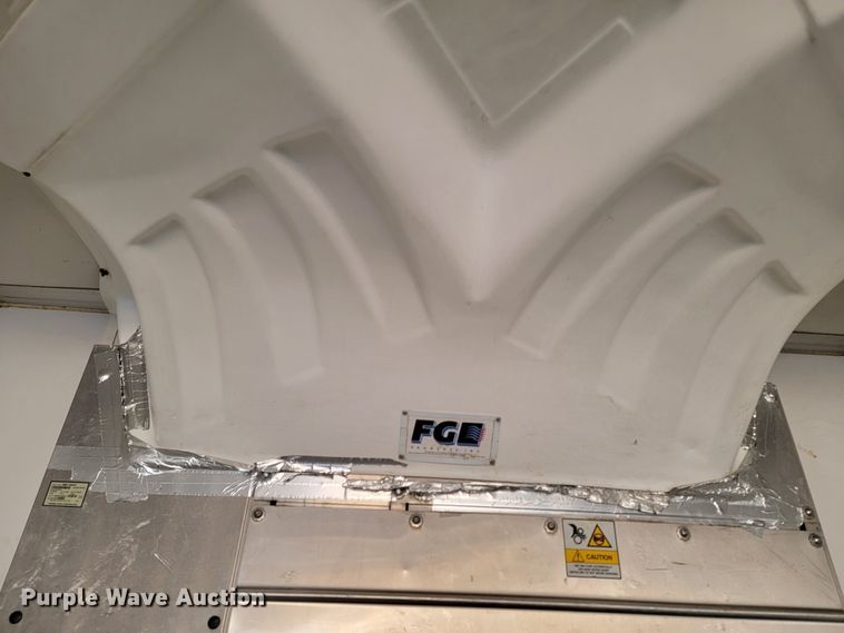 image for item LL9759 2014 Utility 300R refrigerated van trailer